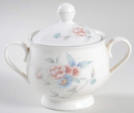 Chanteuse (9308 W41) by Noritake China