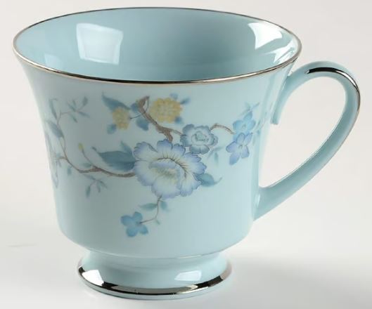 Peonia Blue (8010 W81) by Noritake China