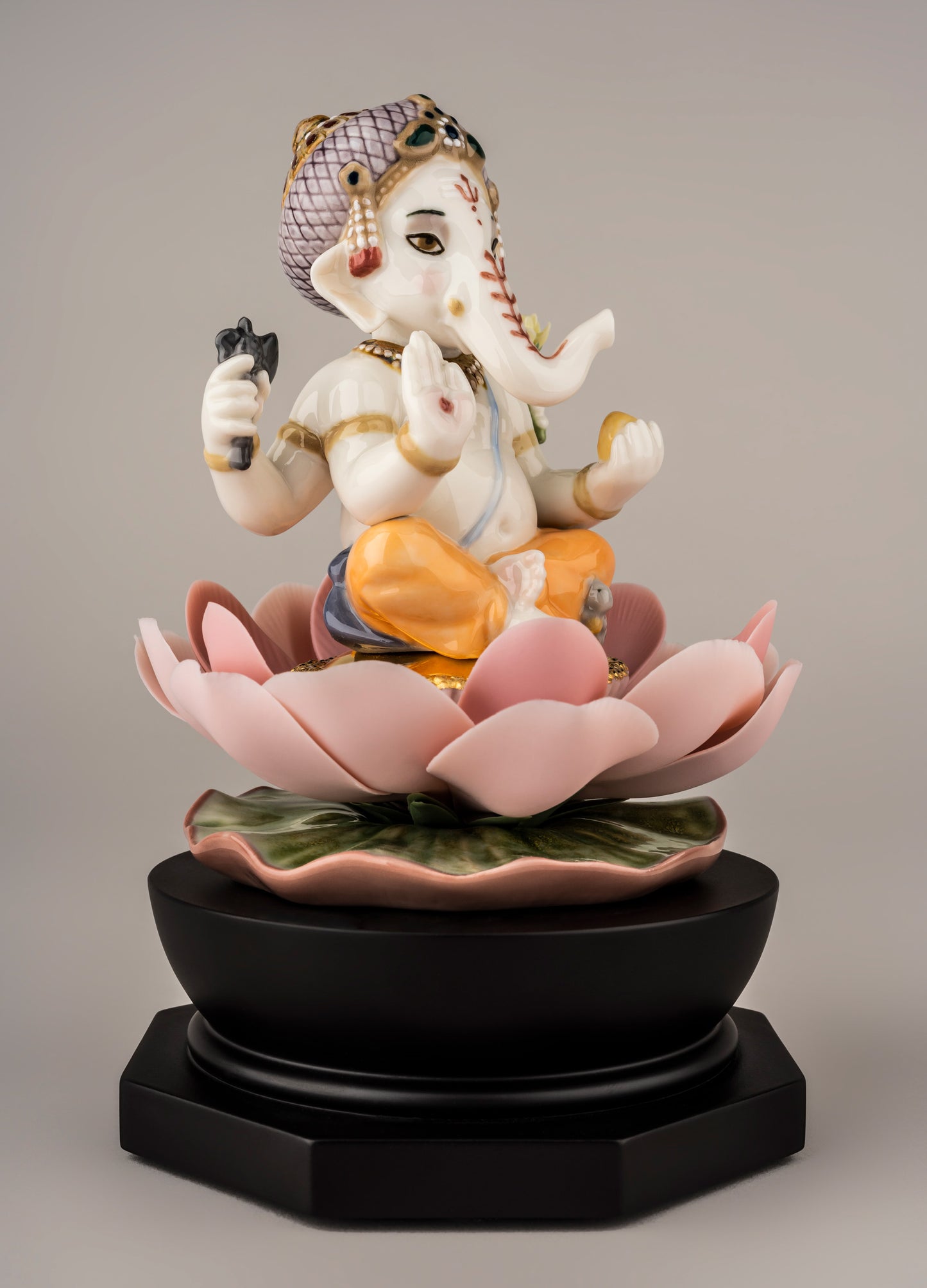 Padmasana Ganesha by Lladró