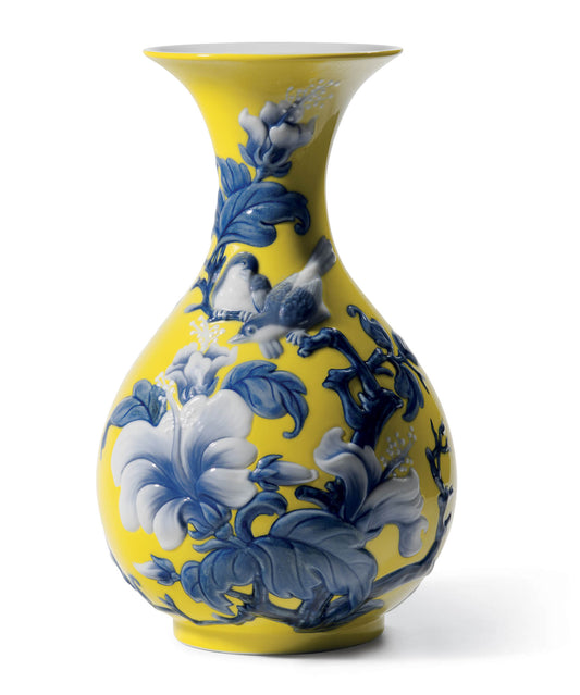 Sparrows Vase (Yellow) by Lladró