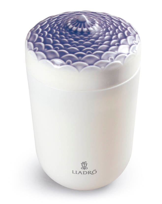 Echoes Of Nature Candle-A Secret Orient by Lladró