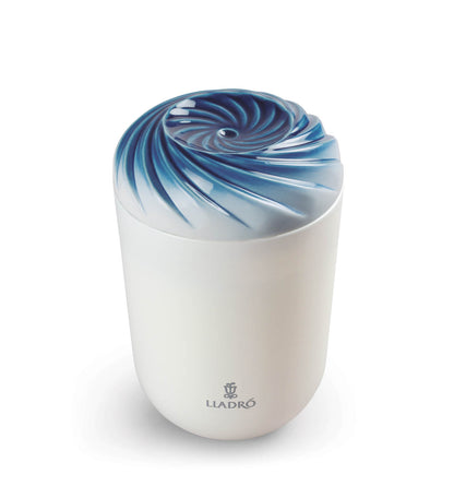 Echoes Of Nature Candle-Unbreakable Spirit by Lladró