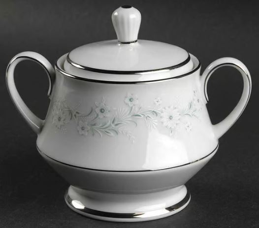 Essex (2224) by Noritake China