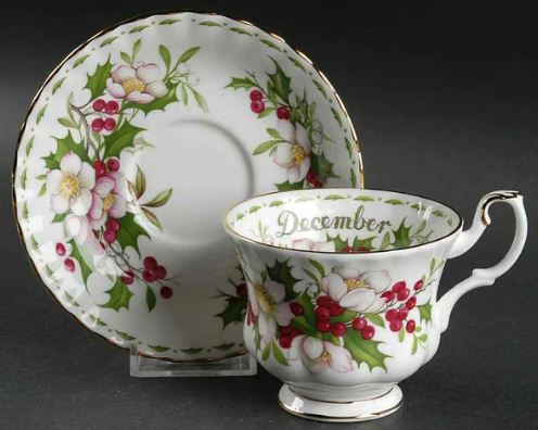 Flower of the Month (Newer, Montrose) by Royal Albert China