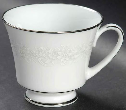 Cumberland (2225) by Noritake China