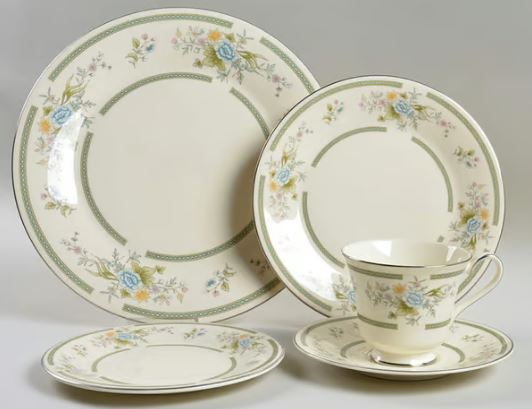 Adrienne (H5081) by Royal Doulton China